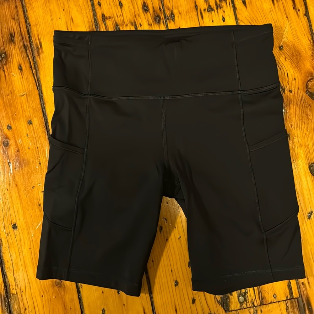 Lululemon 8” fast and free shorts